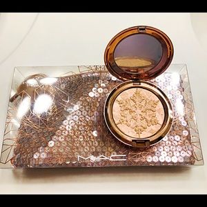 Mac limited edition Snowball Holiday 2017